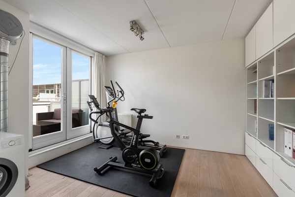 Medium property photo - Oeverzeggestraat 16, 1087 BV Amsterdam